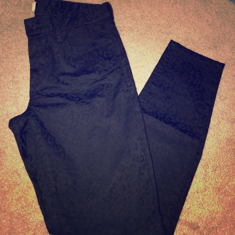 Skinny pants
